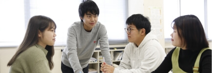 人間と社会スマホ画像